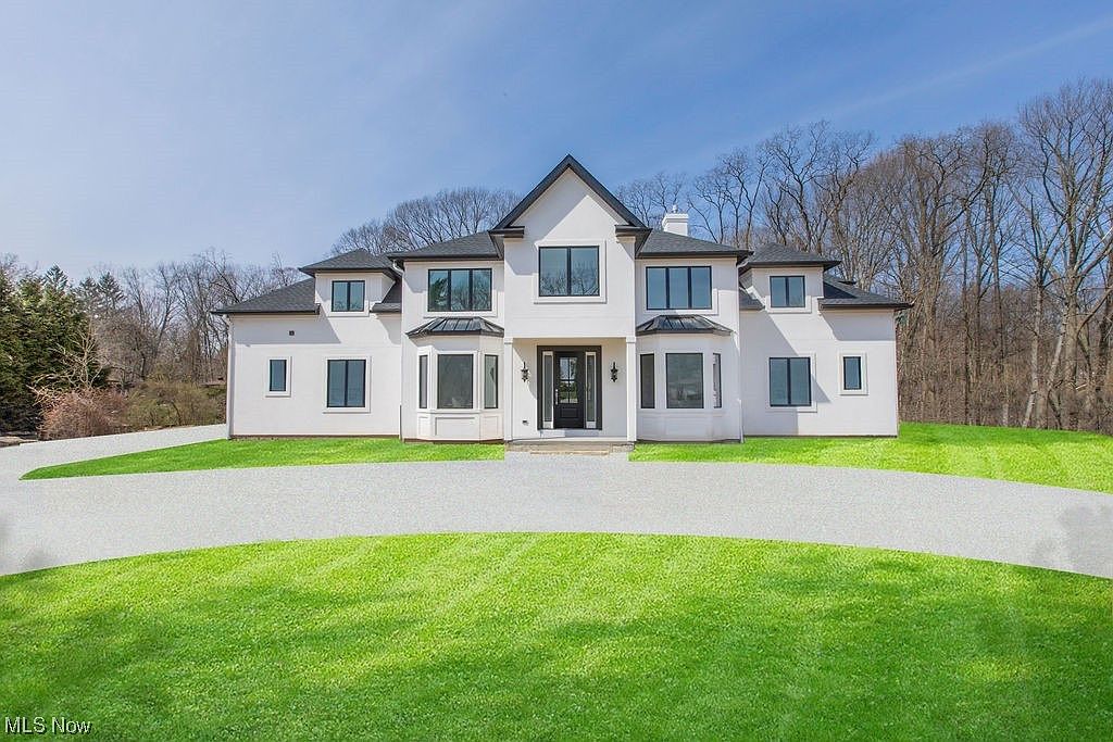 30046 Bolingbrook Rd, Pepper Pike, OH 44124 Zillow