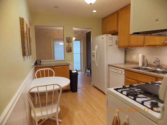 5th image of 938 Sandpiper Ct