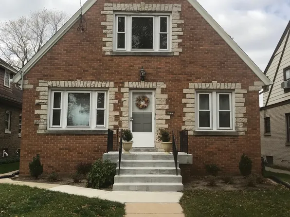4033 S Kansas Ave #A, Saint Francis, WI 53235