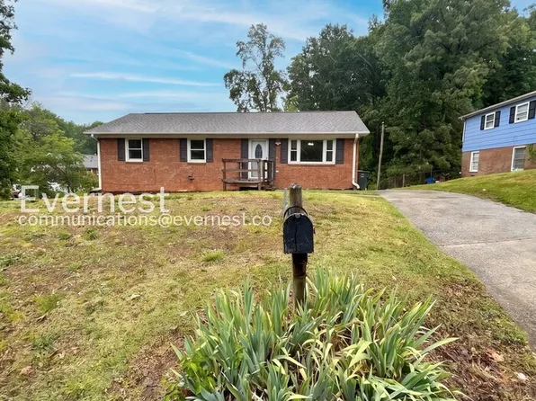 4303 Whippoorwill Dr, Greensboro, NC 27407
