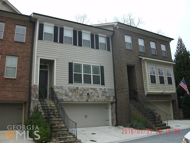 1st image of 2106 W Village Ln