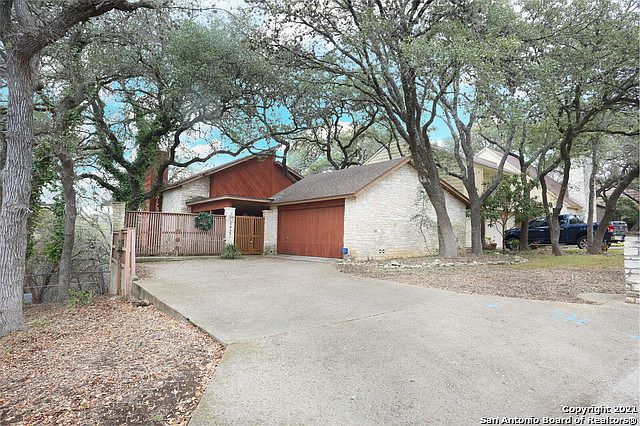 1st image of 13331 Shorecliff St