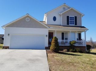 Austin Ln, Jacksboro, TN 37757