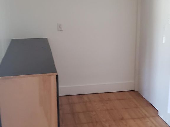 5th image of 9008 East Dr #A