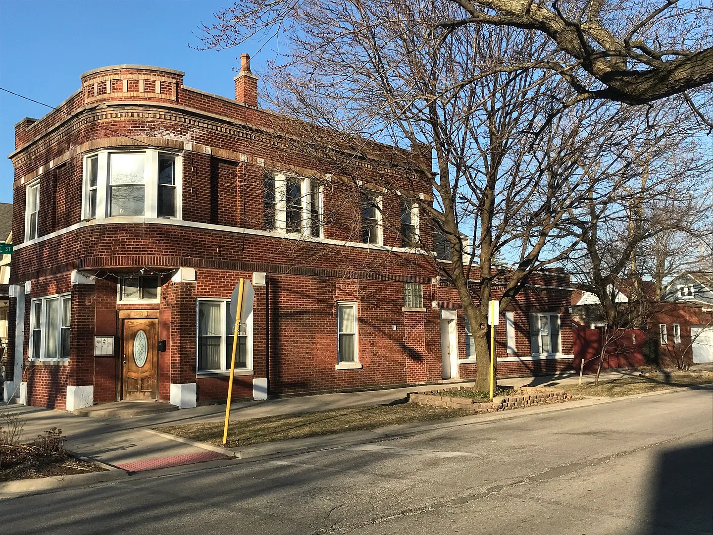 1 bed, 400 sqft, $750 — Photo 1