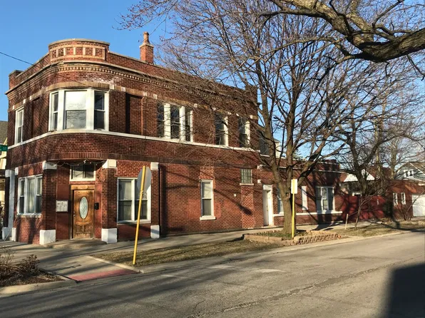 3401 N Kolmar Ave, Chicago, IL 60641