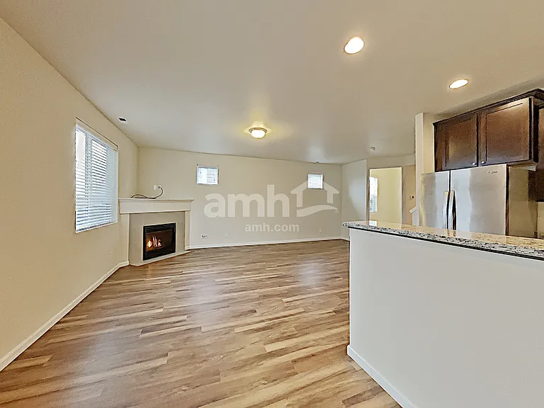 2668 Link Ave — Photo 6