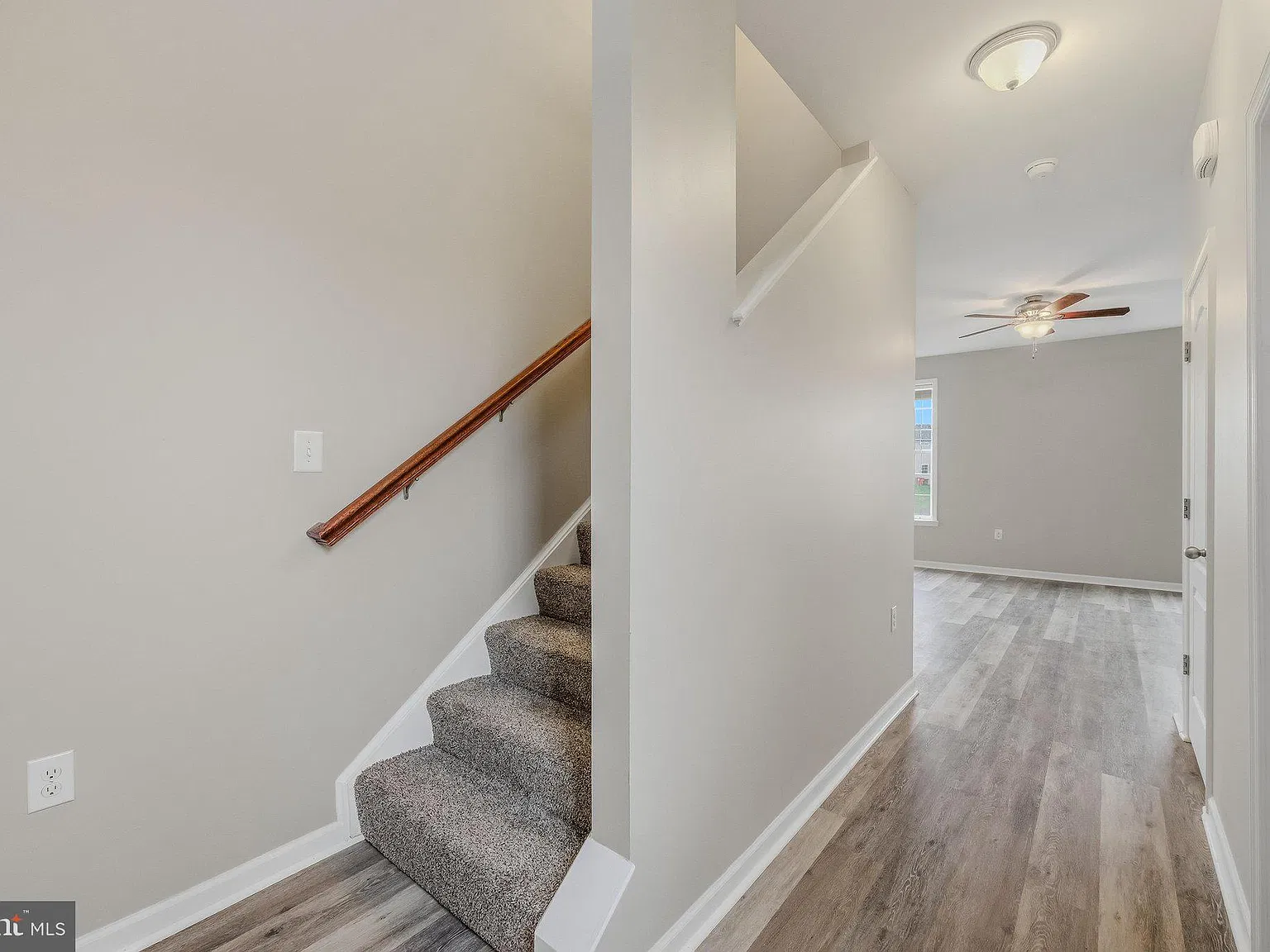 4 bed, 2.5 bath, 1792 sqft, $2,000 — Photo 4