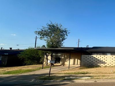 704A W Banyan Ct, Laredo, TX, 78041