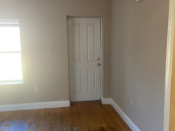 4th image of 1925 Carrington St Unit C