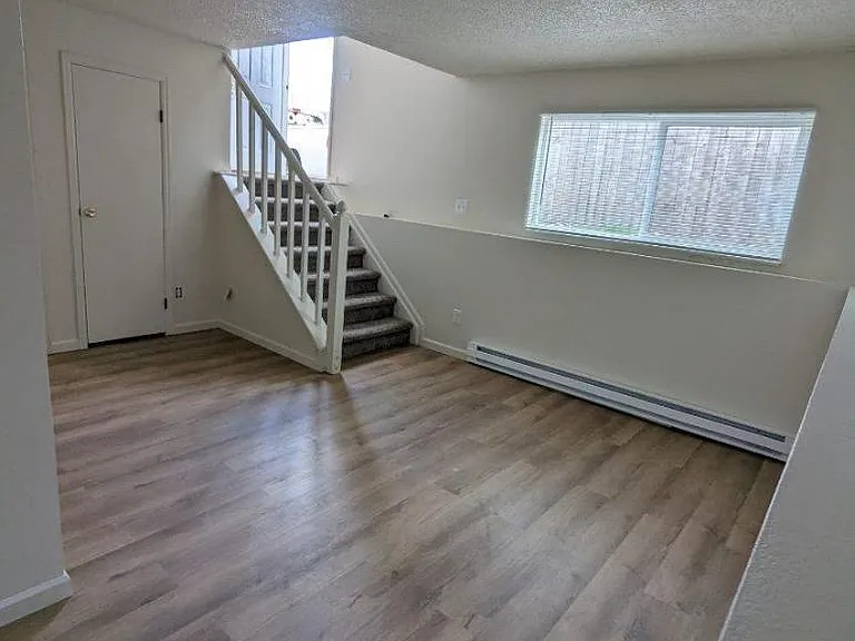 1872 Lincoln Dr #1872 — Photo 7