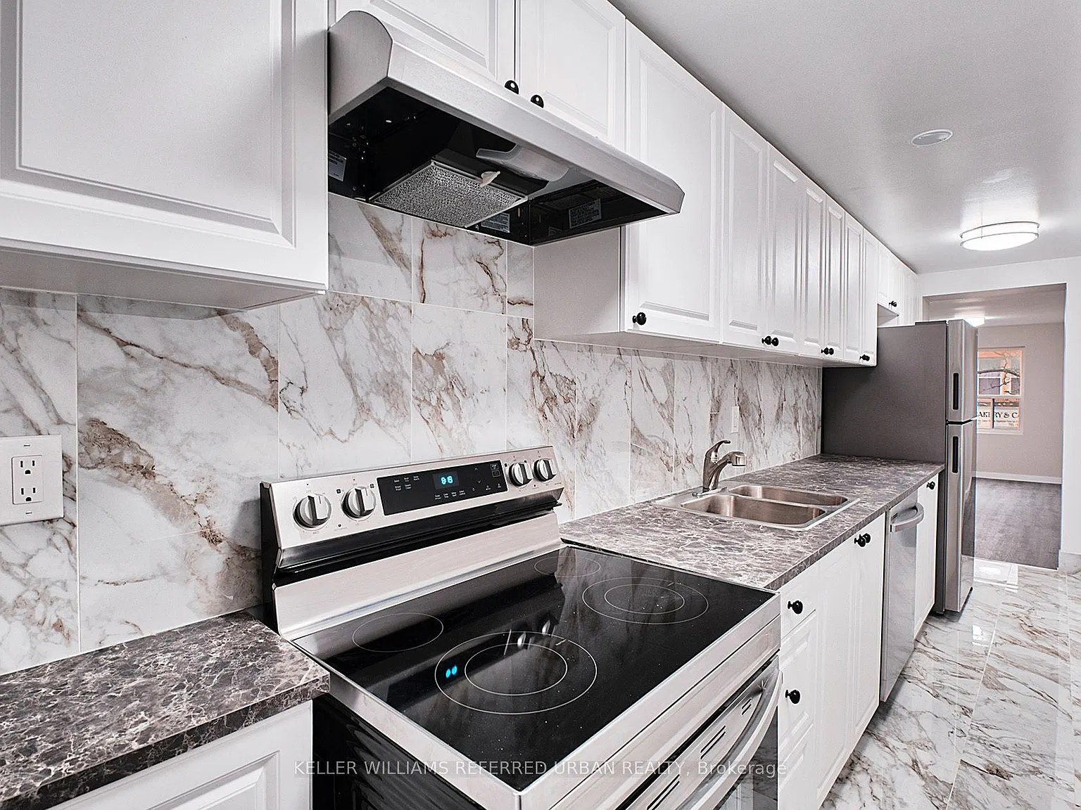 1 bed, $2,300 — Photo 4