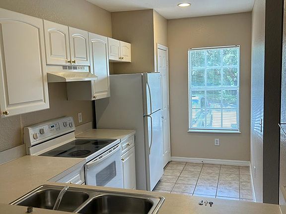 5th image of 4189 Plantation Cove Dr