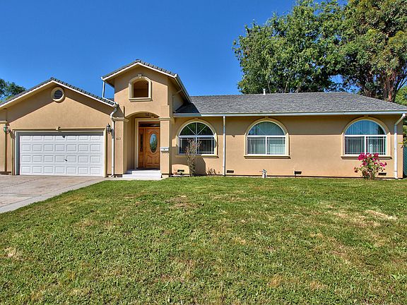 3rd image of 4213 Niblick Way