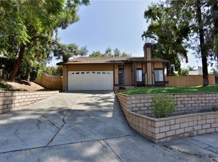 2969 La Verne Ave, Highland, CA 92346