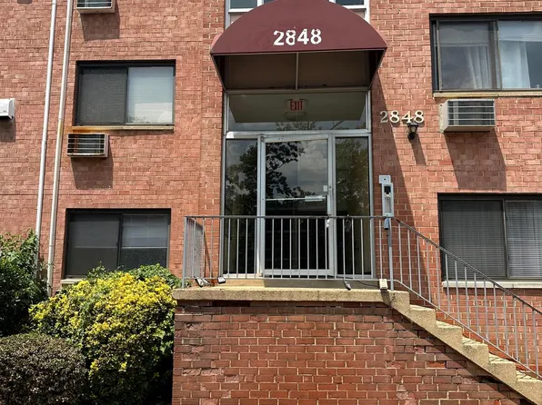 2848 Annandale Rd APT 126, Falls Church, VA 22042