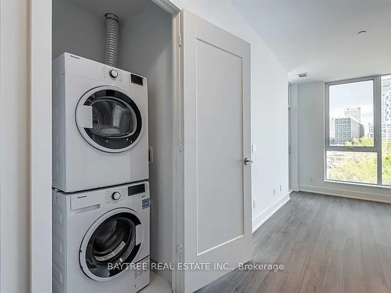 1 Belsize Dr #522 — Photo 11