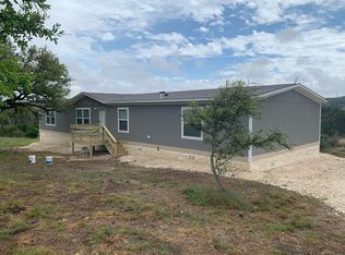 1410 S Ranchero Rd, Kerrville, TX 78028