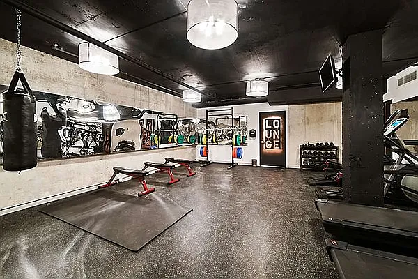 Rented by Compass | media 9