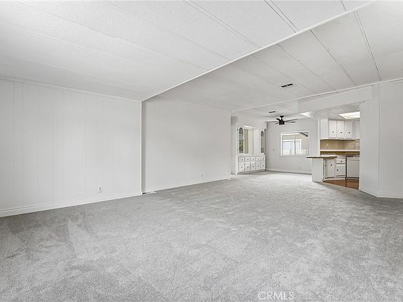3rd image of 4901 Green River Rd #140
