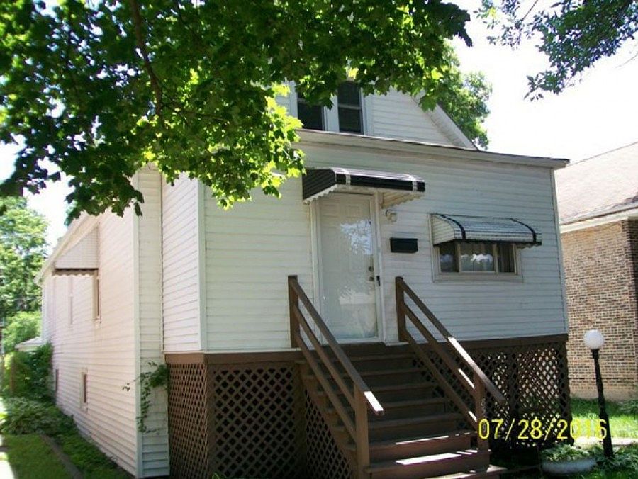 1st image of 8509 S Oglesby Ave