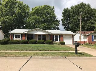 3175 Brookshire Dr, Florissant, MO