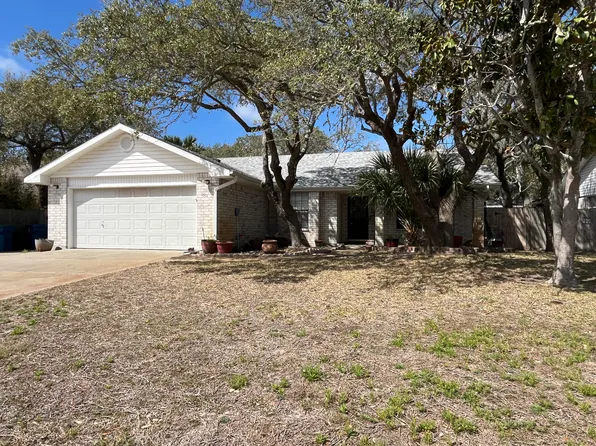 1511 Bluebird Ln, Rockport, TX 78382