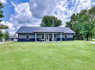1611 Carline Rd, Girard, KS 66743