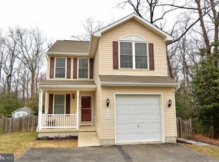 612 219th St, Pasadena, MD 21122