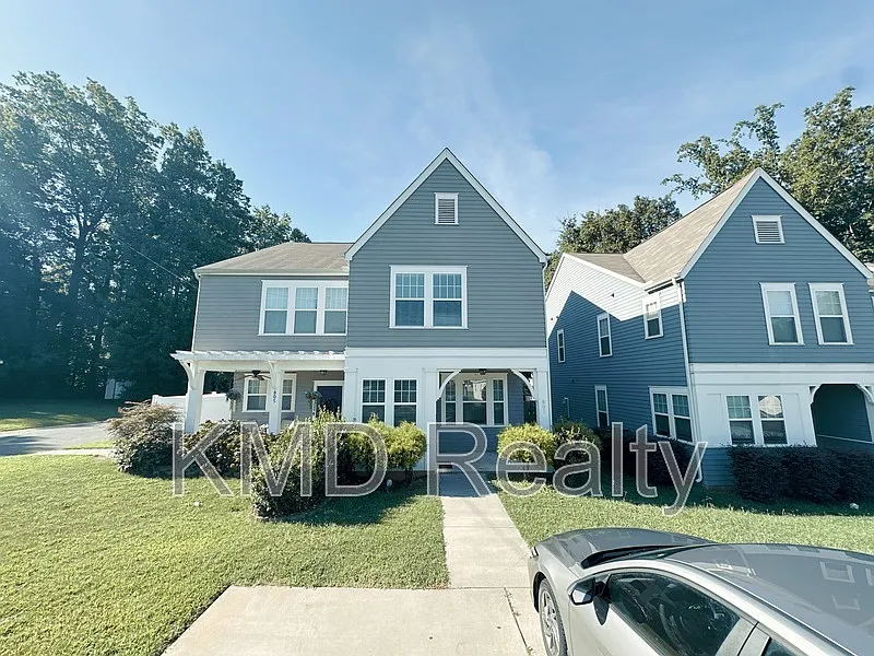 807 McArthur Ave