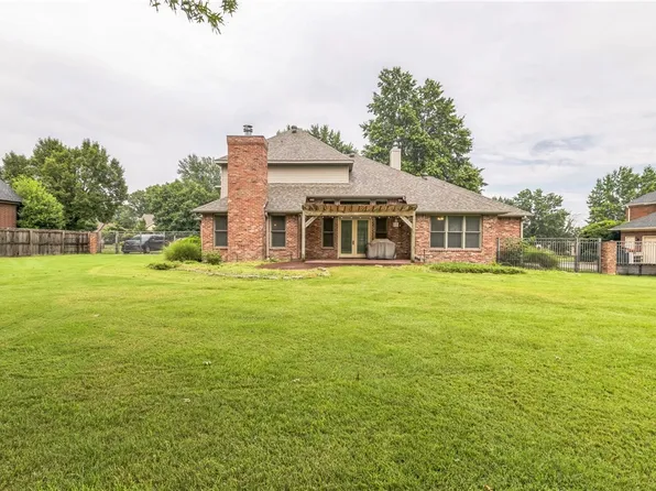 3692 Tanglewood Dr, Springdale, AR 72764