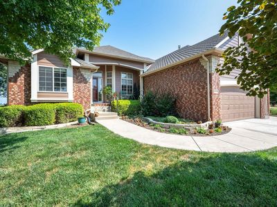 2032 Briarwood Ct, Newton, KS, 67114
