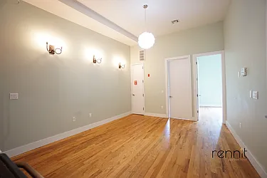 Rented by Rennit Inc.