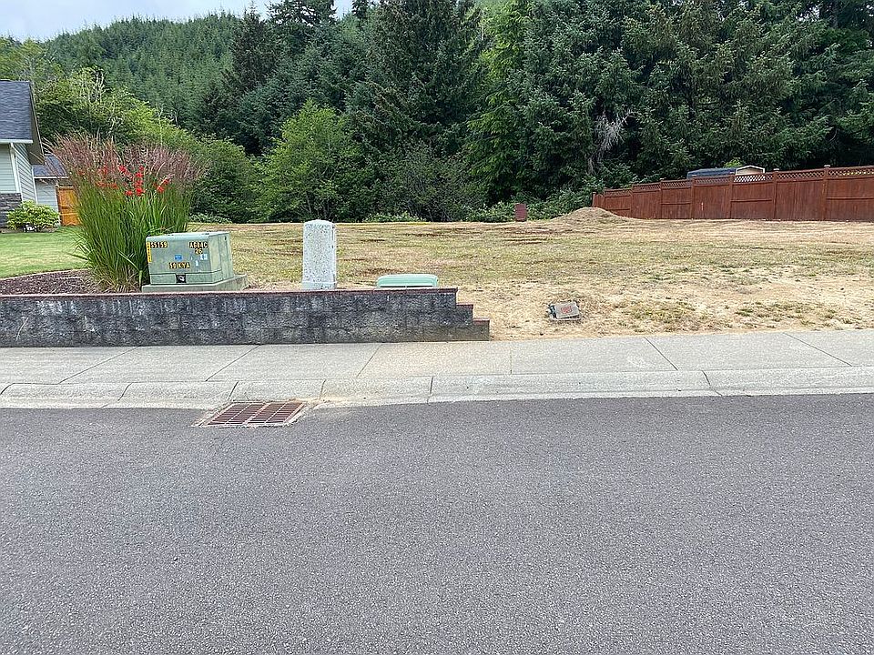 2nd image of 173 Westwood Ct