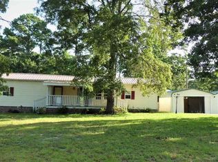 1822 Rolling Oaks Rd, Dillon, SC 29536