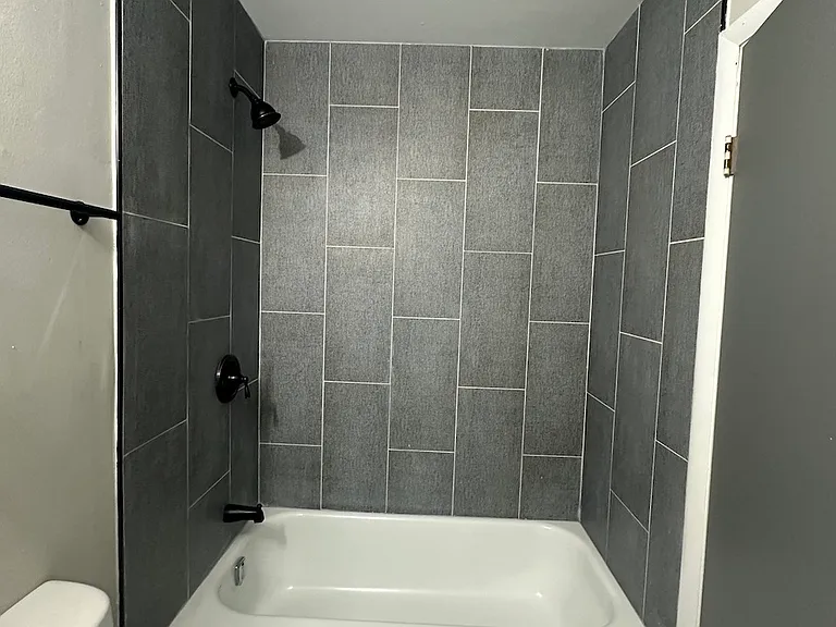 141 W 63rd St #G105 — Photo 14