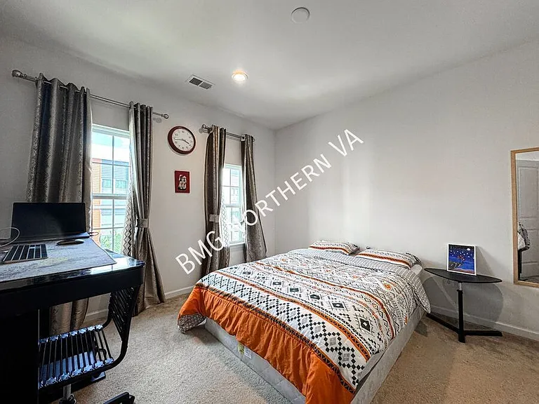 3190 Yeager Dr — Photo 23