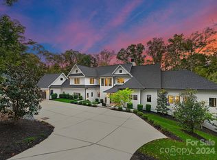 13702 Sage Thrasher Ln, Charlotte, NC 28278