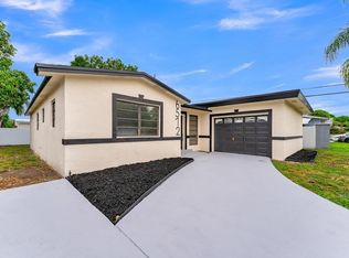 6572 Pierce St, Hollywood, FL 33024
