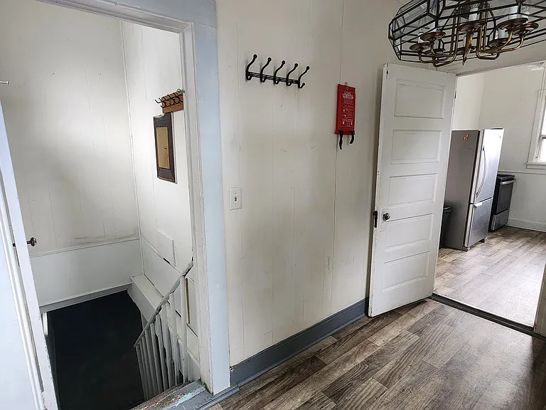 929 23rd Ave S — Photo 18