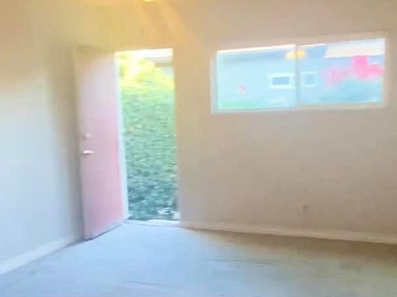 5th image of 1237 N Cordova St #3