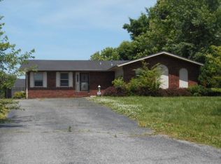5301 Pace Dr, Paducah, KY 42001