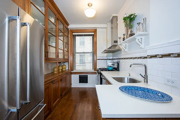 Sold by Douglas Elliman | media 4