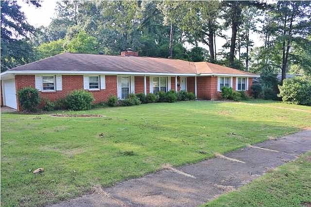1st image of 401 Grove Park Dr