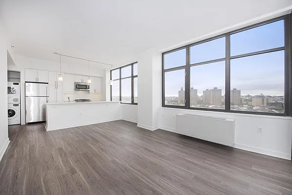 Rented by Bold Marketing | media 21