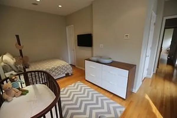 Sold by Migdol & Migdol LLP | media 25