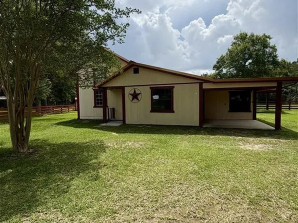 1319 Green Moore Rd, Starks, LA 70661