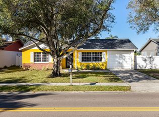 10468 Oakhaven Dr, Pinellas Park, FL 33782