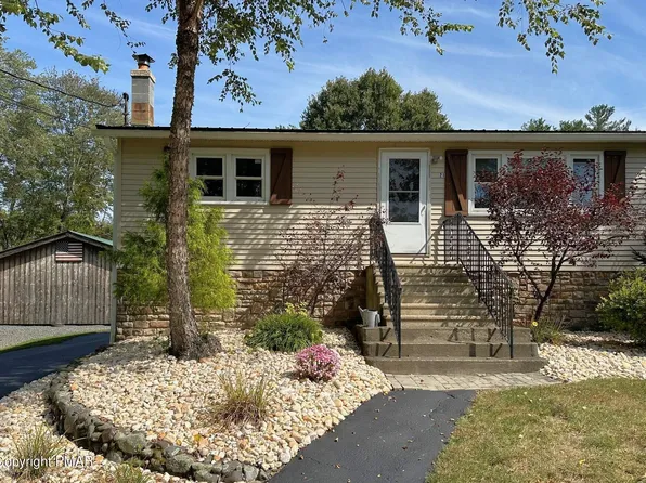 218 McIlhaney Rd, Saylorsburg, PA 18353