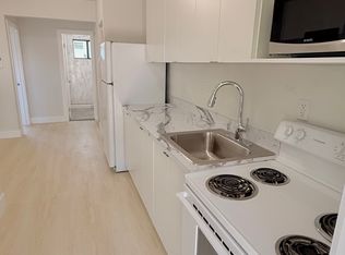 600 Highway 142 St #9, Miami, FL 33161